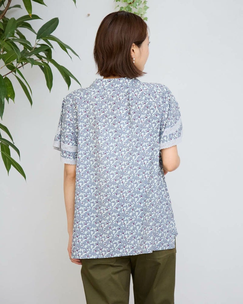 プリントブラウス