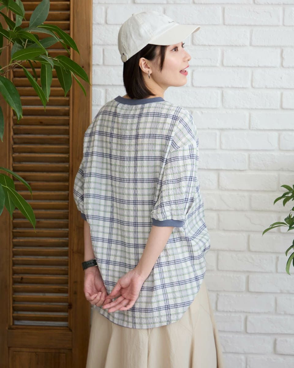 サッカーチェックブラウス