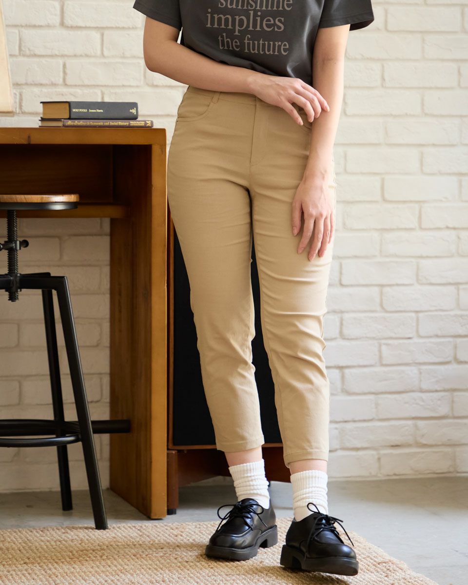 クロップドパンツ