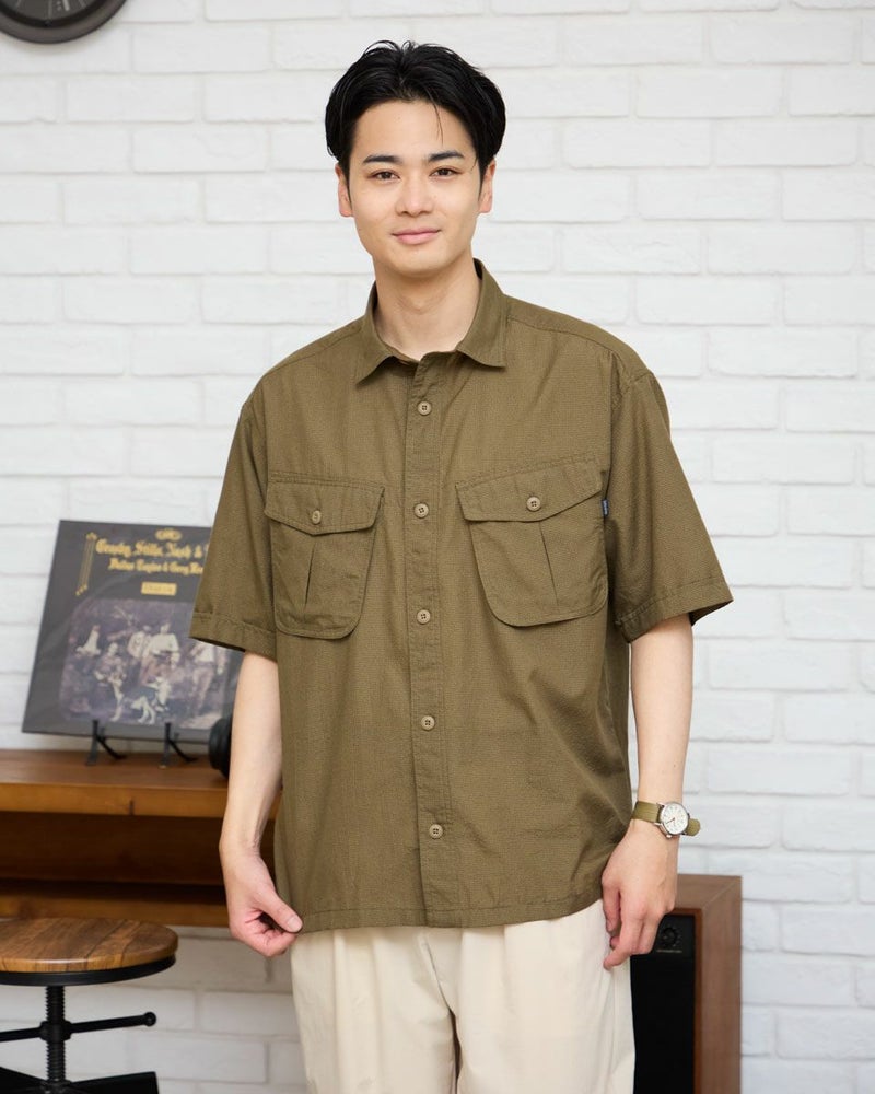 半袖オーバーシャツ