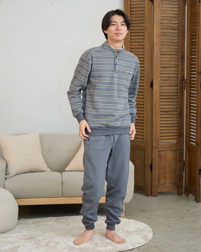 ハイネック起毛ボーダー