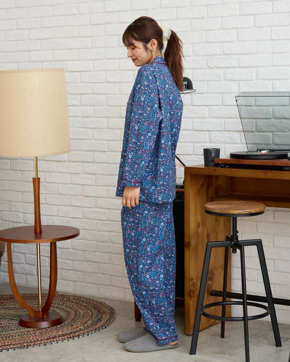 美品 パラスパレス nume ソフト パイル コート 花柄 ネイビー Home Wear花柄テーラードパジャマ | ゴールデンベアストア