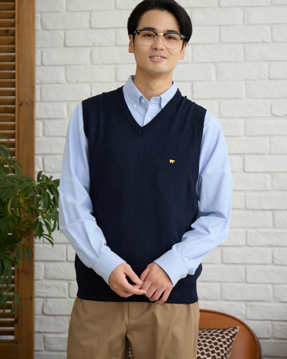無地Vネックベスト