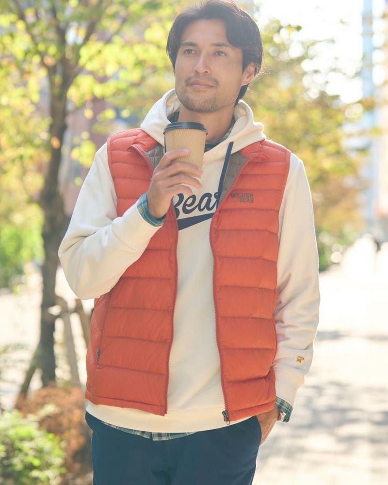 軽量ダウンベスト