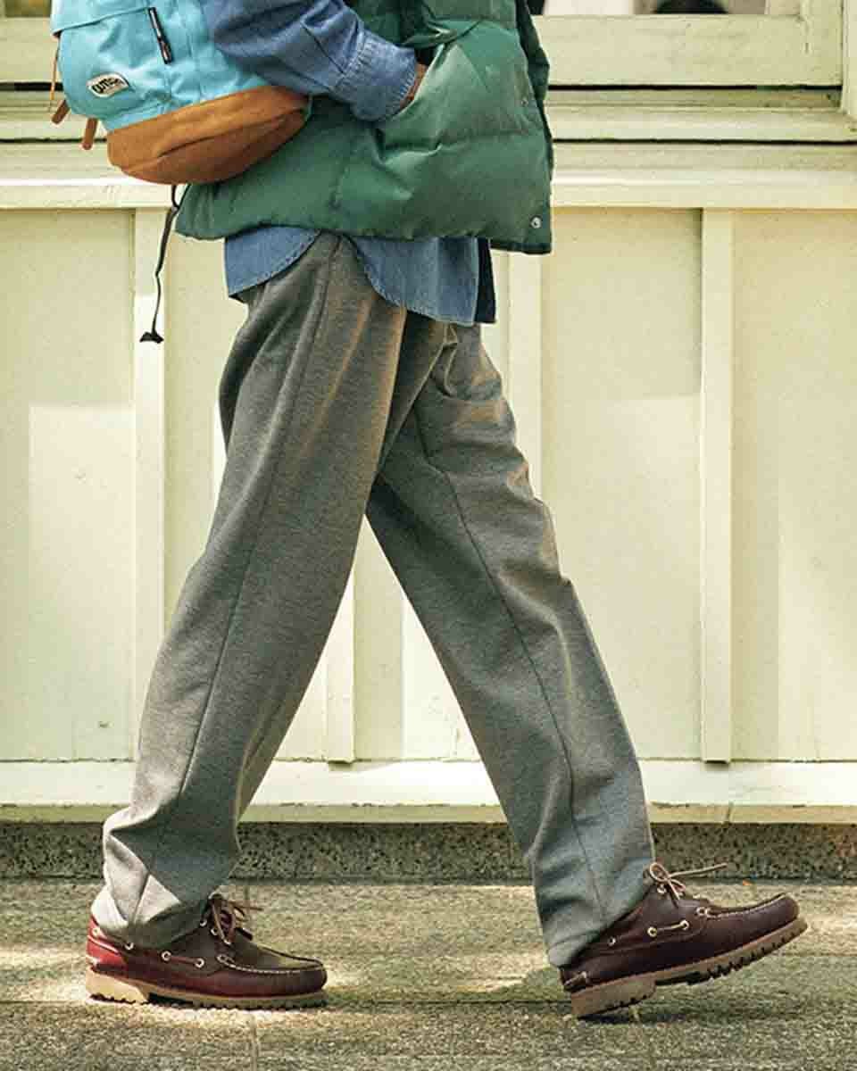 イージースラックス