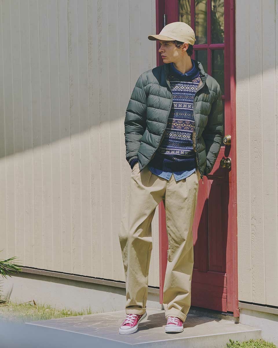 軽量ダウンジャケット