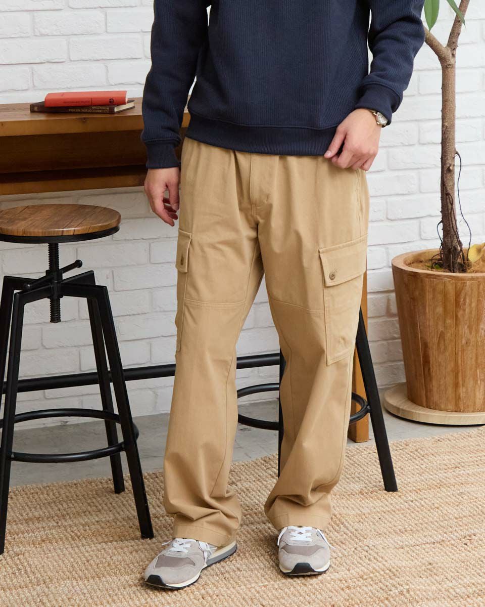 カーゴパンツ