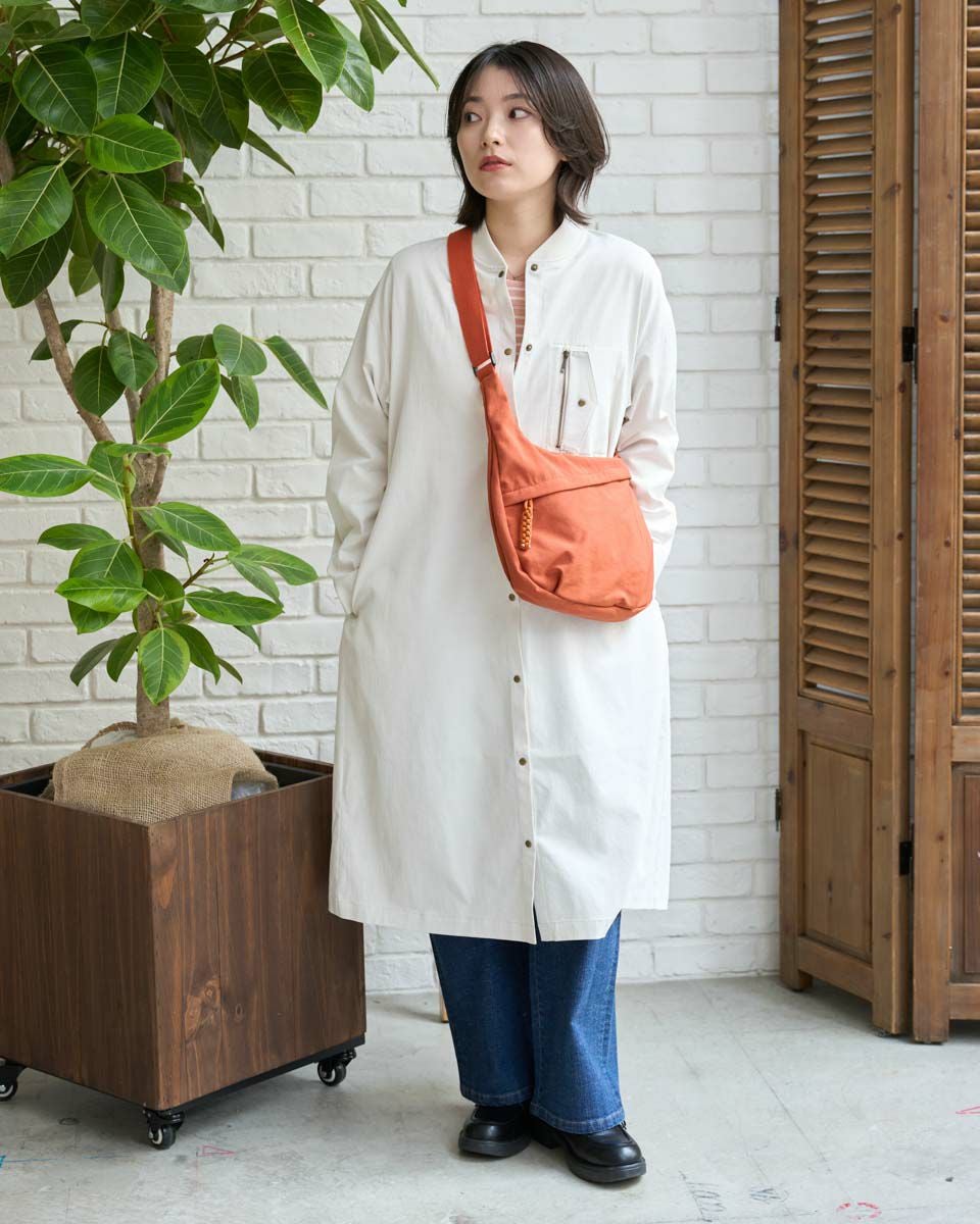 レディース ショルダーバッグ ゴールデンベアー 人気のナイロン製 ナイロン 美品 Golden Bear - レディース ショルダーバッグ ゴールデンベアー 人気の