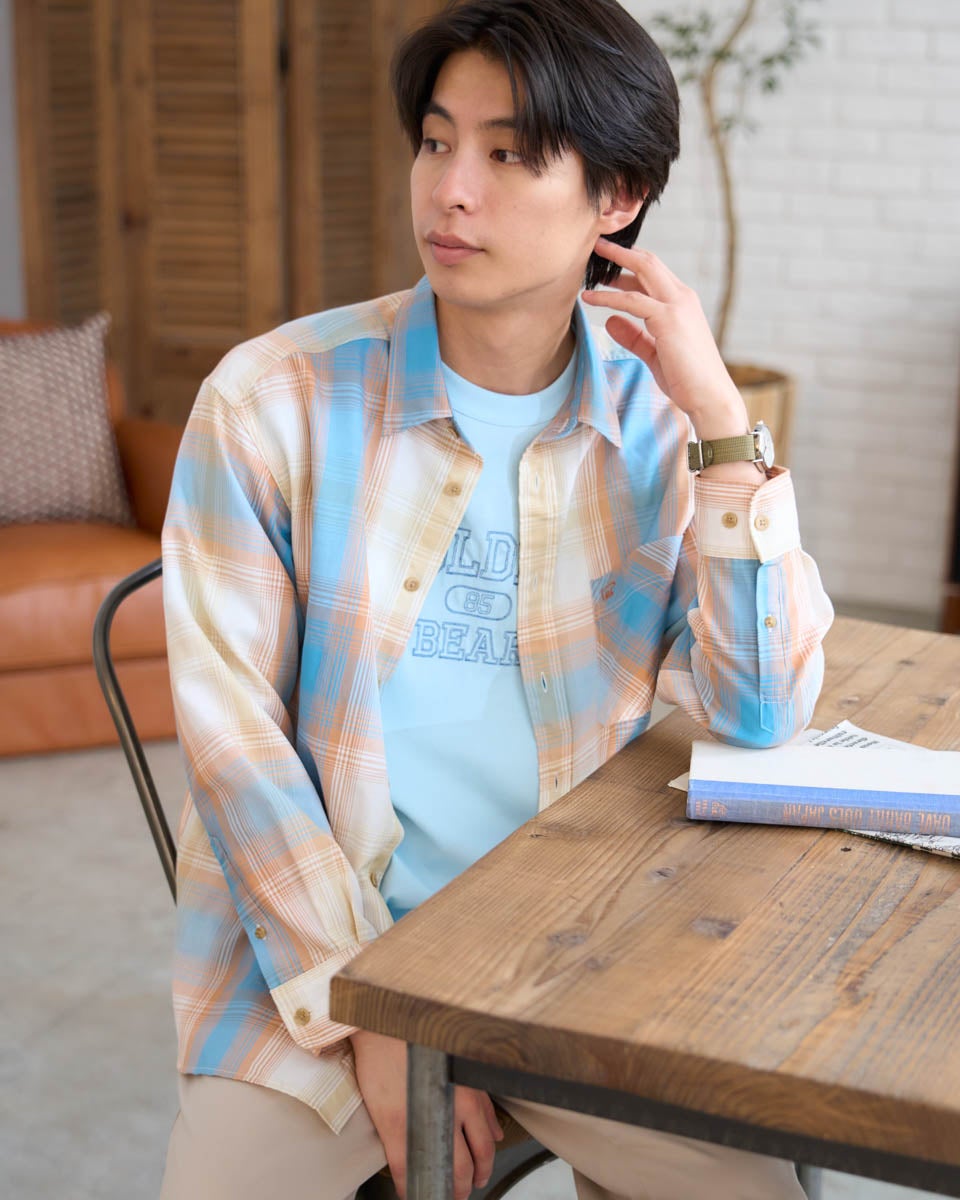 オンブレチェックシャツ