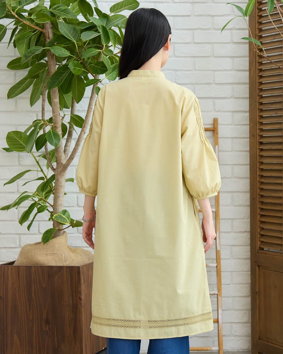 美品　45R コサージュ　長袖Tシャツ　ベージュ　シルク混　チュニック Golden Bear裾刺しゅうロングシャツ | ゴールデンベアストア