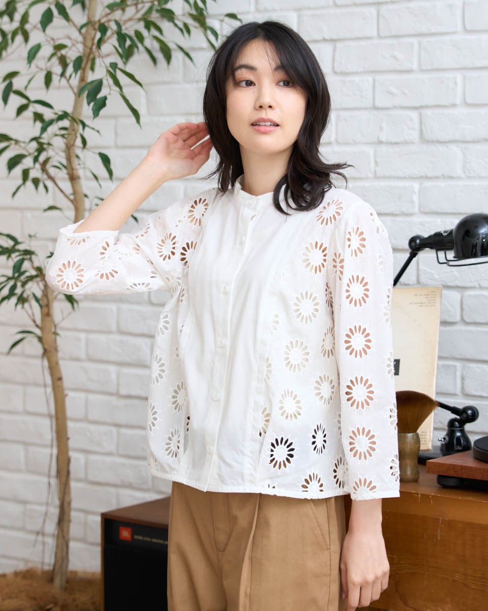 GoldenBear ゴールデンベア 袖レースブラウス