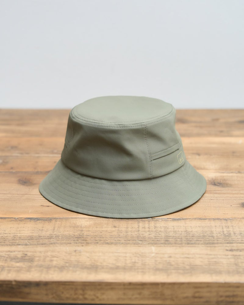 Golden Bearバケットハット