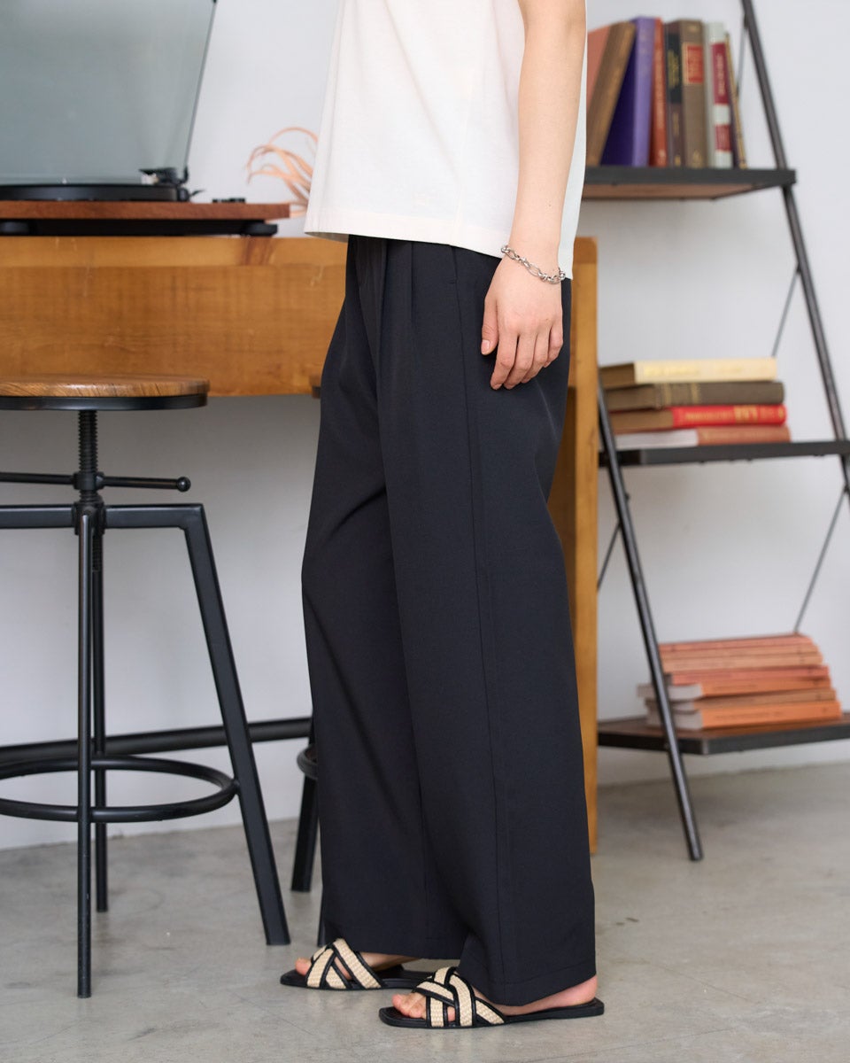 White Labelストレッチタックパンツ | ゴールデンベアストア