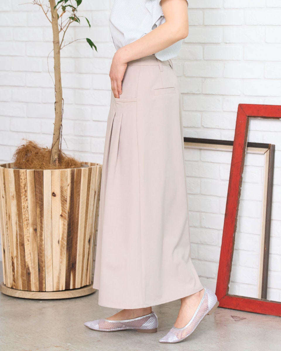 タグ付きですが訳あり♡GOLDS♡総レースラッフルカーディガン♡ホワイト White Labelポケットタックスカート | ゴールデンベアストア