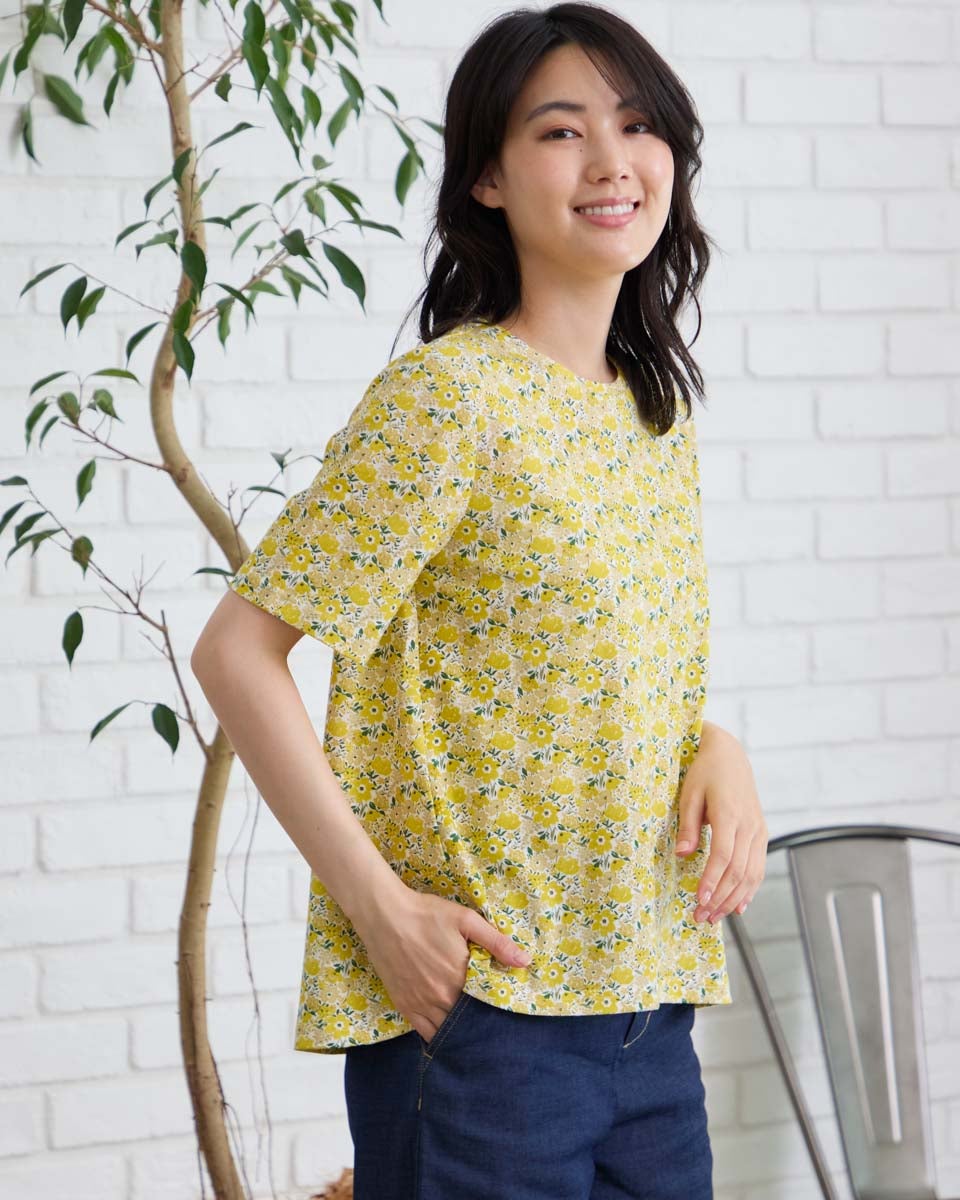 GoldenBear ゴールデンベア 小花プリントTシャツ